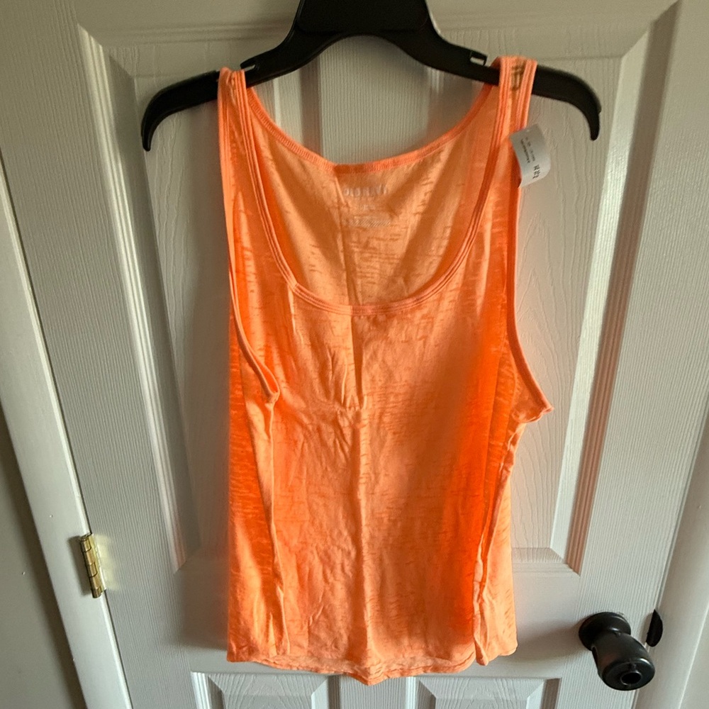 oversized flowy tank